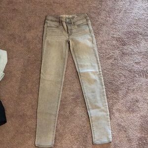 American eagle grey jeans